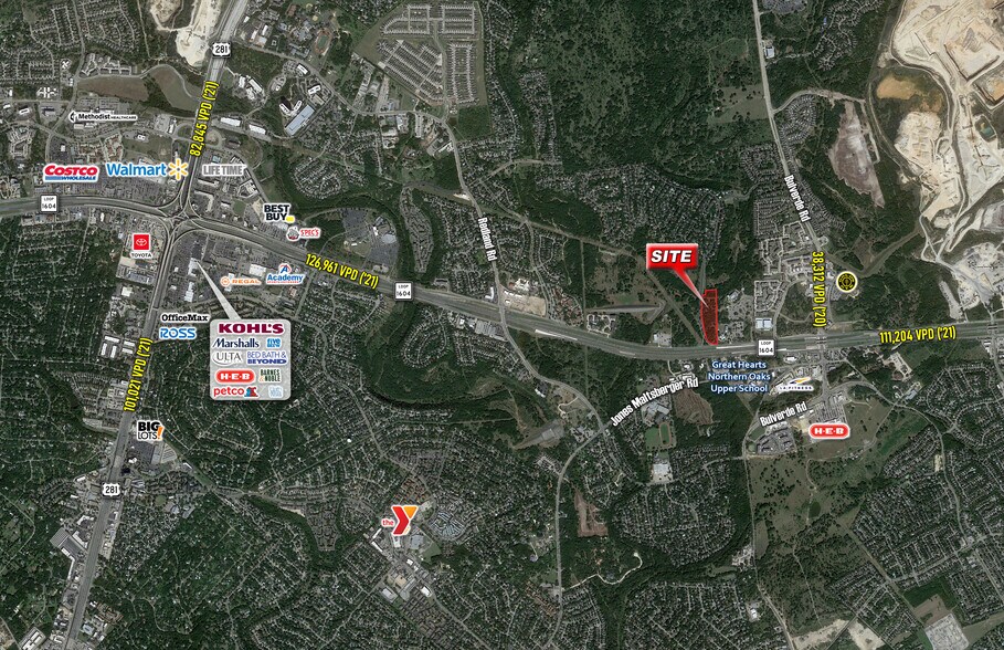000 1604, San Antonio, TX à vendre - Photo de l’immeuble – Image 3 sur 4