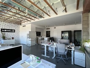 2110 Main St, Santa Monica, CA à louer Photo intérieure– Image 2 sur 11