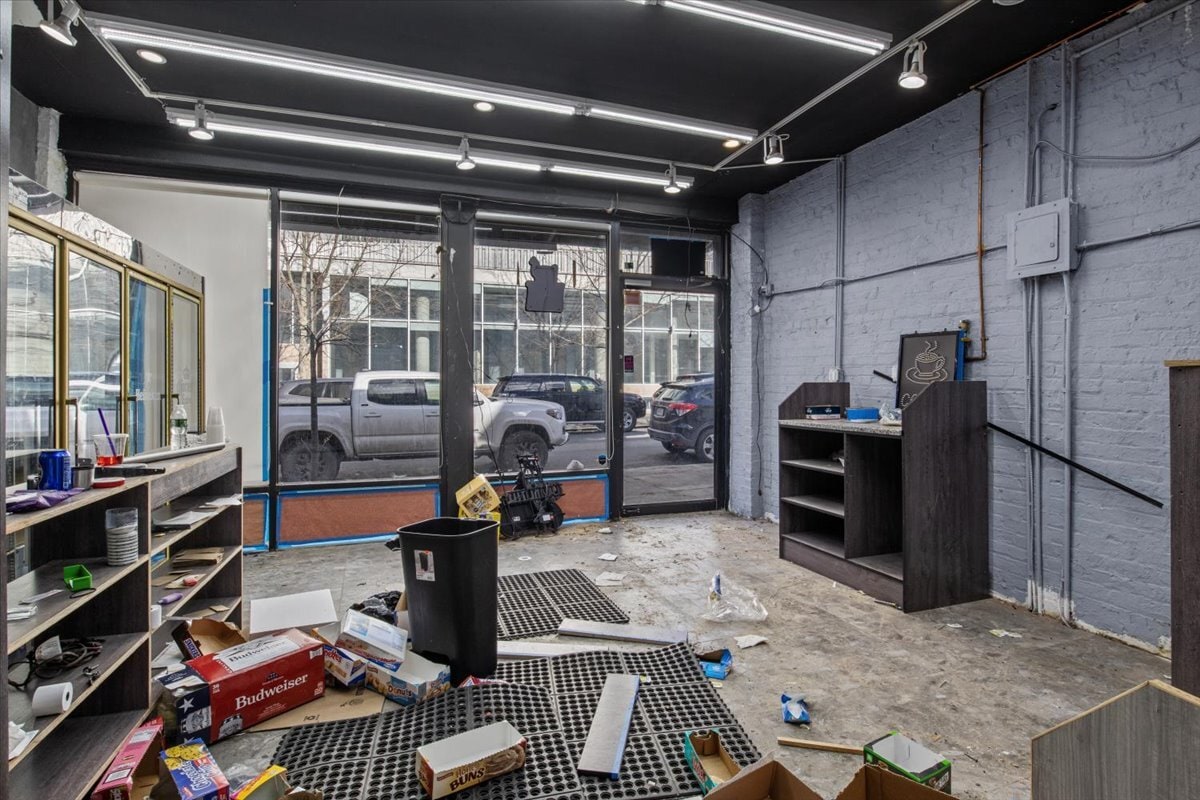 58 Ainslie St, Brooklyn, NY à louer Photo intérieure– Image 1 sur 5