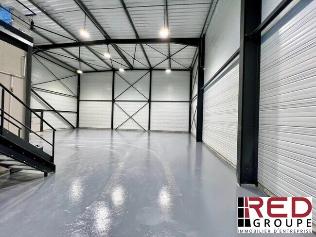 Plus de détails pour Industriel/Logistique à vendre