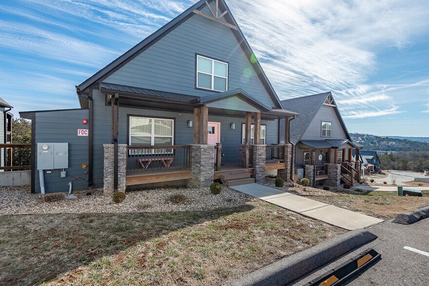 6324 State Highway 165 Unit 42, Hollister, MO à vendre - Photo de l’immeuble – Image 2 sur 79