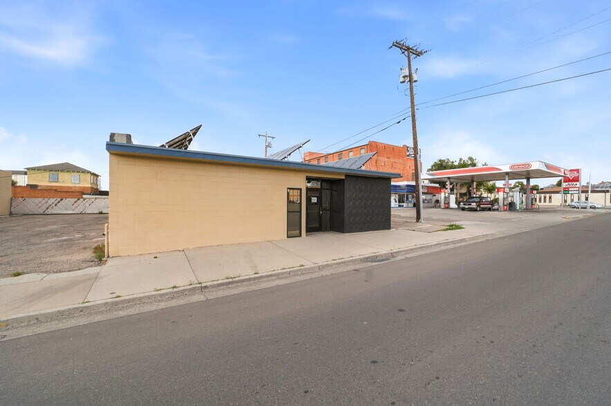 609 N Grand Ave, Pueblo, CO à vendre - Photo de l’immeuble – Image 3 sur 57