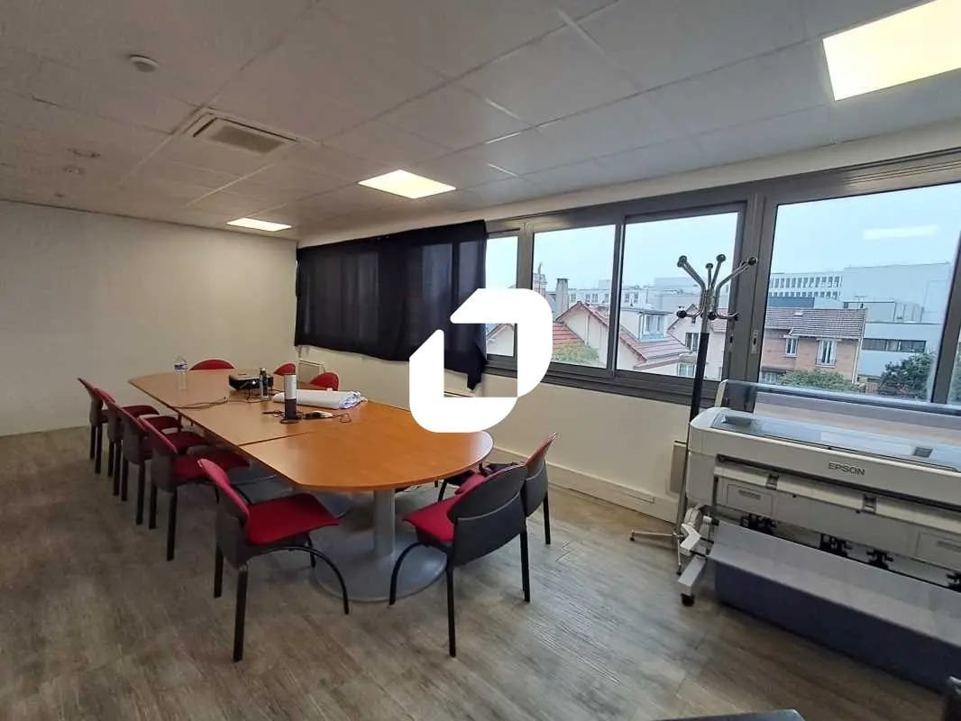 80 Bis Rue Pierre Sémard, Châtillon à louer Photo de l’immeuble– Image 1 sur 25