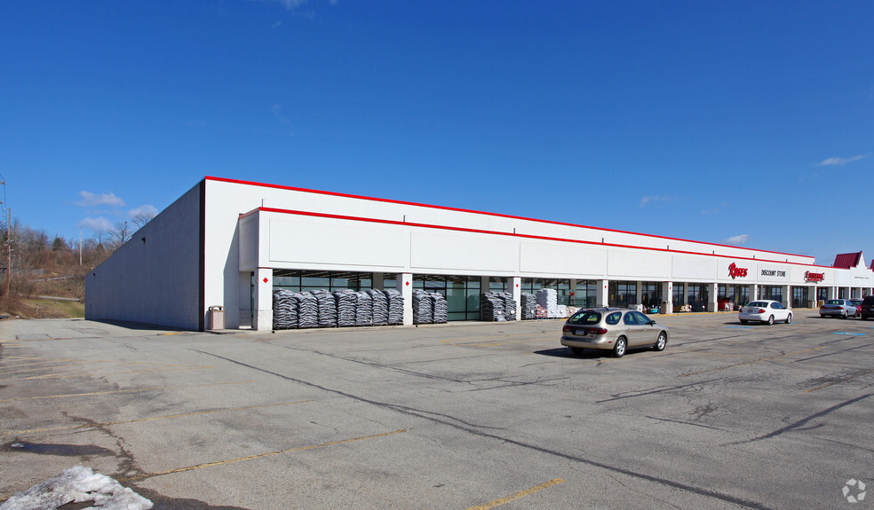1300-1800 Hoffman Blvd, West Mifflin, PA à louer - Photo de l’immeuble – Image 2 sur 6