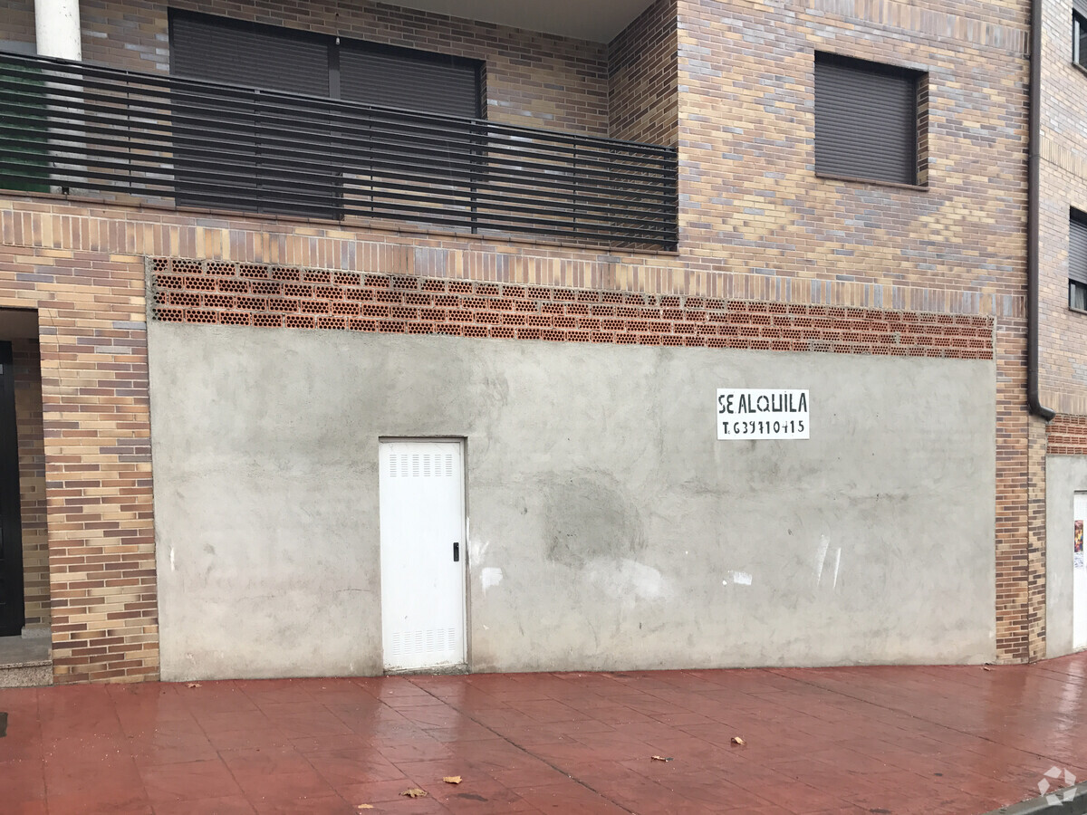 Carretera Valladolid, 30, La Lastrilla, SEG 40270 - Lot Puerta 04 -  - Photo intérieure - Image 1 of 1