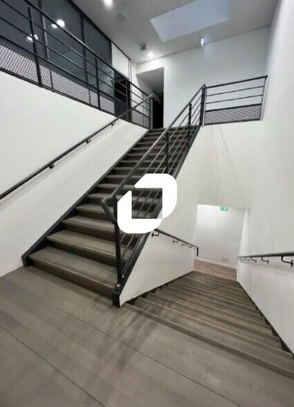 Bureau dans Les Sorinières à louer - Photo intérieure – Image 2 sur 6