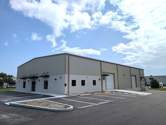 Plus de détails pour 450 Old Dixie Hwy, Vero Beach, FL - Industriel/Logistique à louer