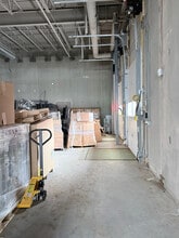 12550 Riverdale Blvd NW, Coon Rapids, MN à louer Photo intérieure– Image 1 sur 5