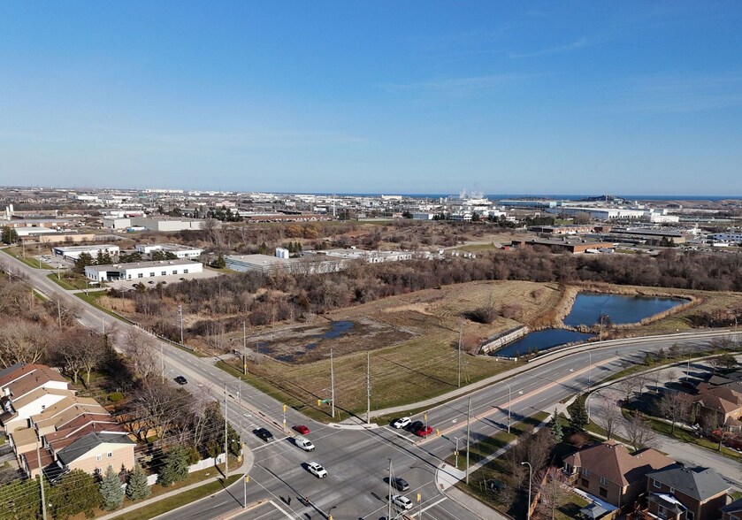 0 Burns St, Whitby, ON à vendre - Photo de l’immeuble – Image 2 sur 8