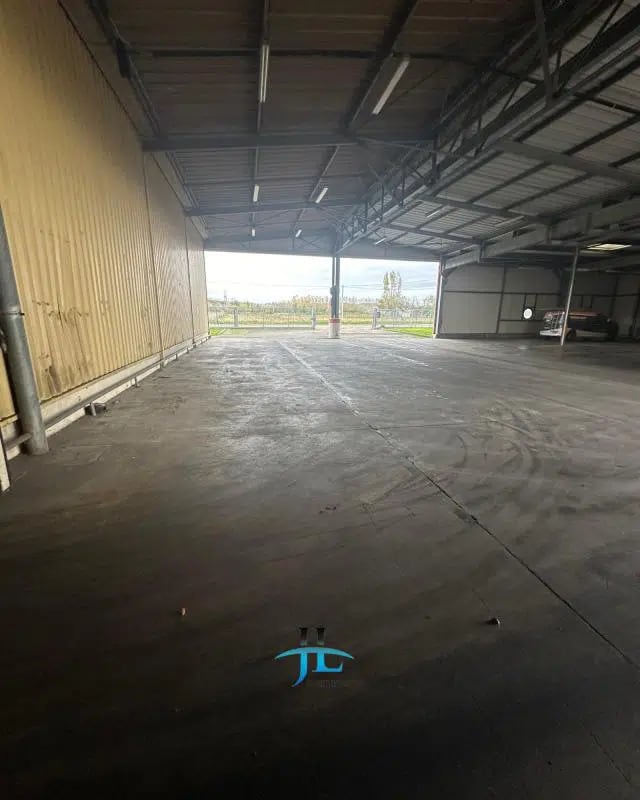 Plus de détails pour Industriel/Logistique à louer