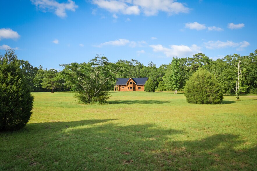 1031 Brown Rd, Graceville, FL à vendre - Photo principale – Image 1 sur 13