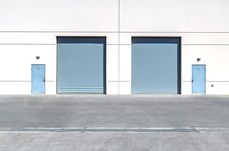 2960 E SUNSET Rd, Las Vegas, NV à vendre - Photo de l’immeuble – Image 3 sur 6