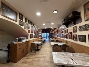 Local commercial dans Barcelone, Barcelona à louer Photo intérieure– Image 2 sur 11