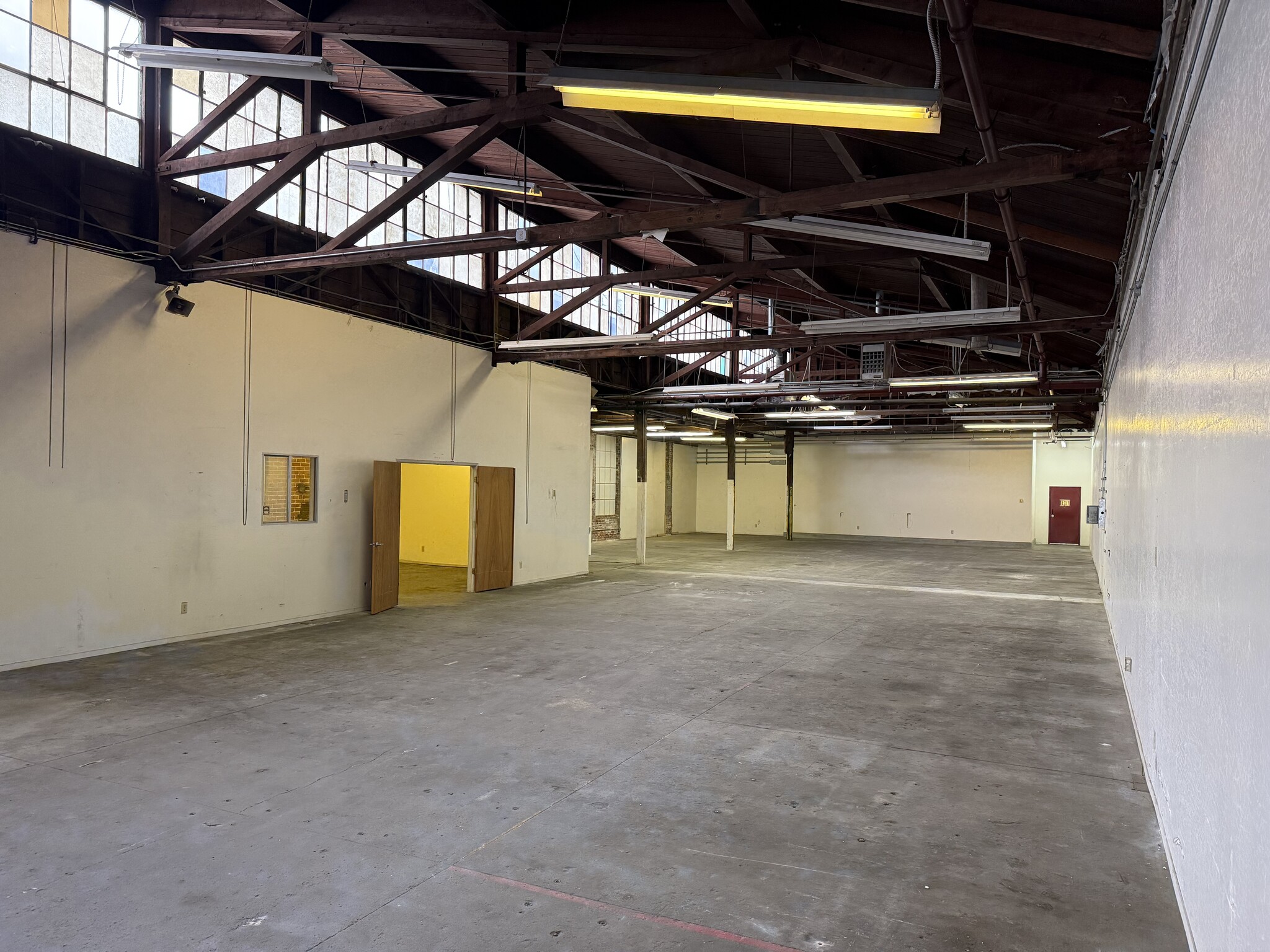 954 60th St, Oakland, CA à louer Photo intérieure– Image 1 sur 2