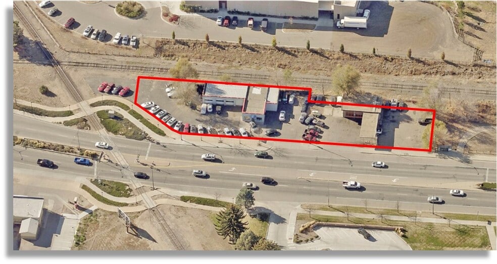 425 & 429 N. College Ave portefeuille de 2 biens à vendre sur LoopNet.fr - Photo de l’immeuble – Image 3 sur 7