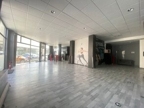 2 Rue Neuve, Bondy à louer Photo intérieure– Image 2 sur 9