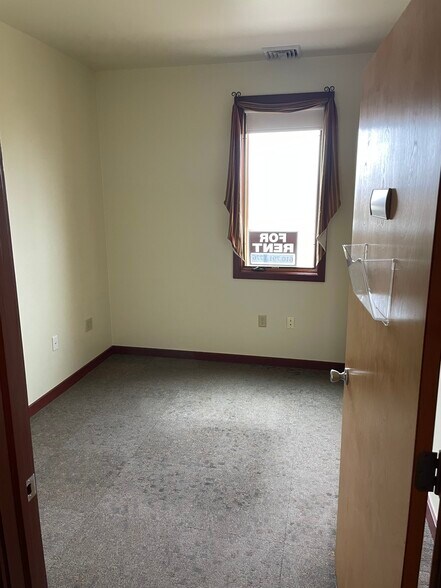 14135 Kutztown Rd, Fleetwood, PA à louer - Photo intérieure – Image 3 sur 17