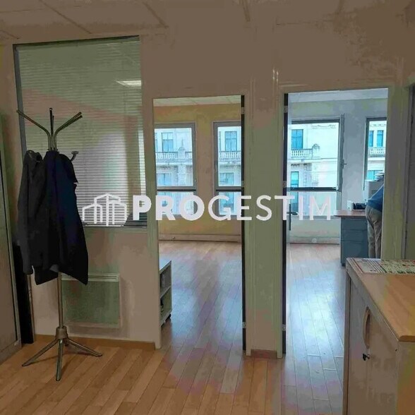 Bureau dans Dijon à louer - Photo de l’immeuble – Image 2 sur 7