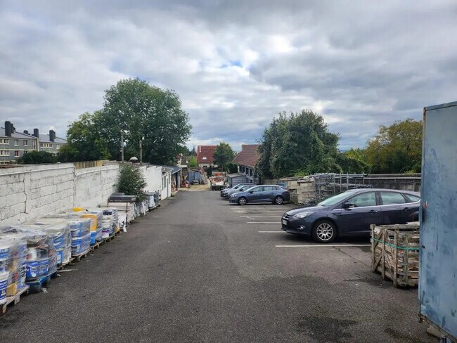 Plus de détails pour 34 Rue De Vaucelle, Argenteuil - Local d’activités à vendre