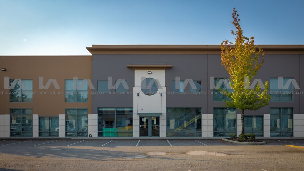 1611 Broadway St, Port Coquitlam, BC à louer - Photo de l’immeuble – Image 3 sur 28