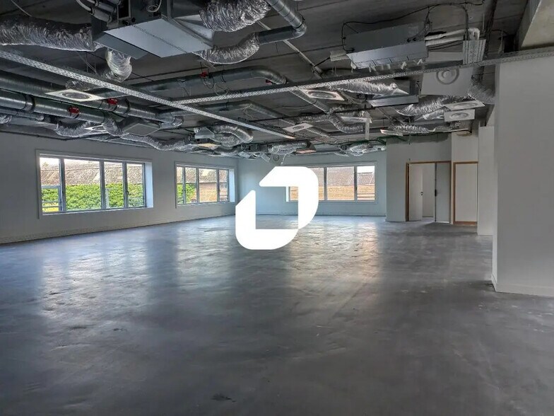 Bureau dans VILLENEUVE-D'ASCQ à louer - Photo de l’immeuble – Image 3 sur 31