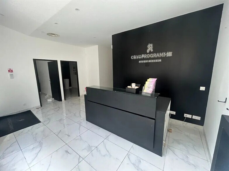 32 Rue La Boétie, Paris à louer - Photo intérieure – Image 2 sur 14
