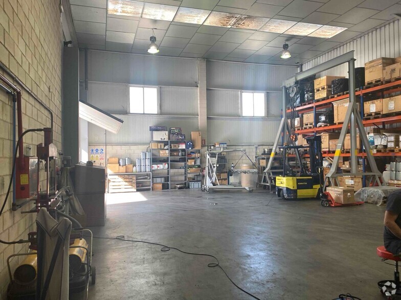 Industriel/Logistique dans Torrejón de Ardoz, Madrid à vendre - Photo de l’immeuble – Image 1 sur 5