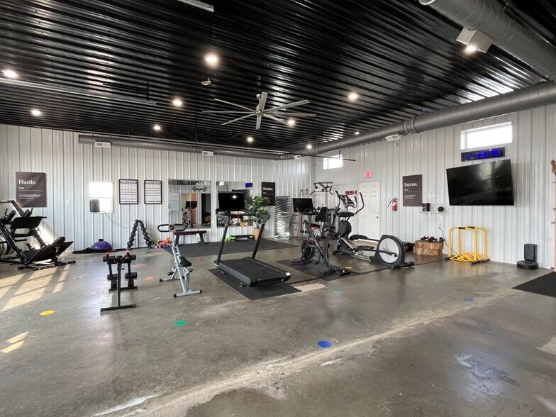 1710 E Grand Xing, Mobridge, SD à vendre - Photo de l’immeuble – Image 2 sur 19