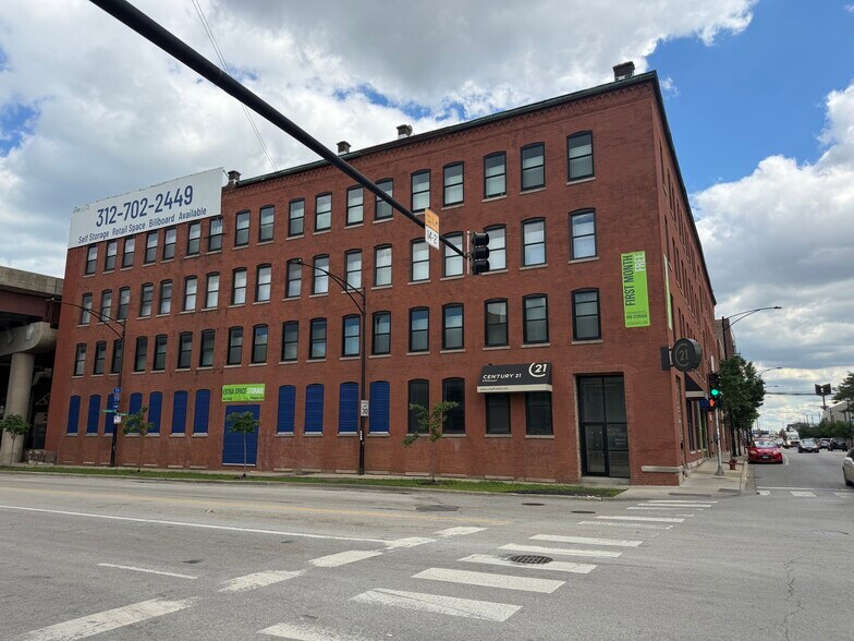 2201 S Halsted St, Chicago, IL à louer - Photo de l’immeuble – Image 2 sur 10