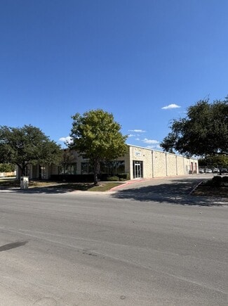 Plus de détails pour 144 Windy Meadows, Schertz, TX - Local d’activités à vendre