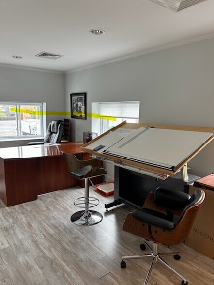 27 Saint Charles St, Thornwood, NY à louer - Photo de l’immeuble – Image 3 sur 10