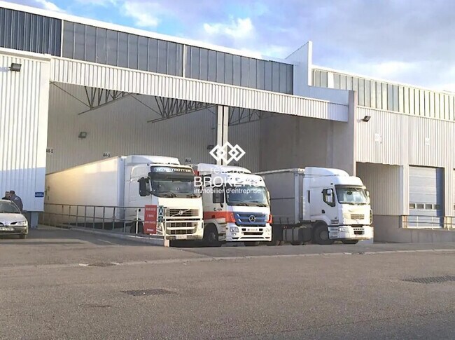 Plus de détails pour Industriel/Logistique à louer