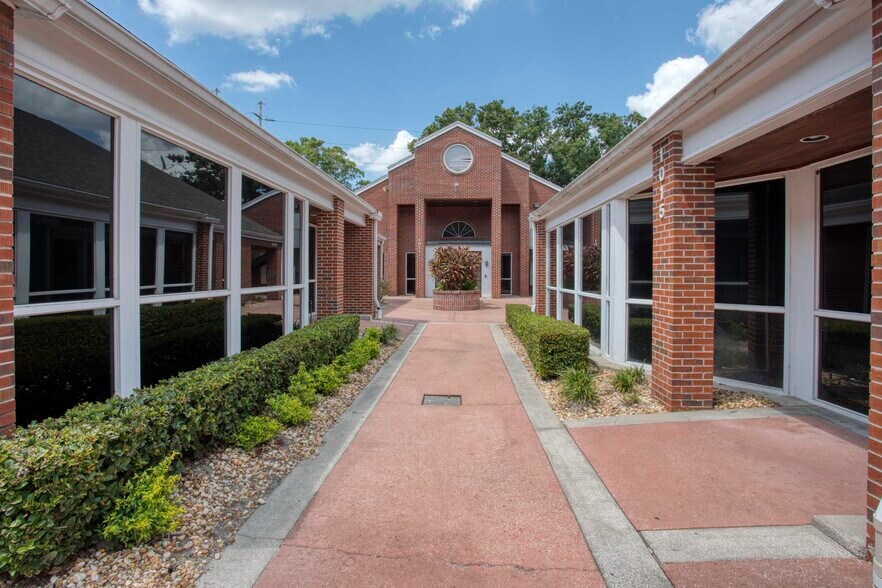 1009 Maitland Center Commons Blvd, Maitland, FL à louer - Photo de l’immeuble – Image 2 sur 9