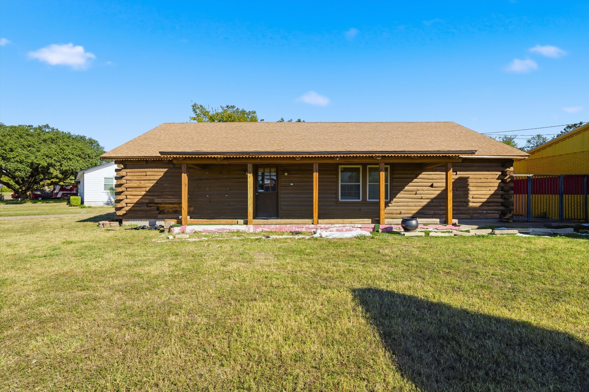 901 N Valley Mills Dr, Waco, TX à louer Photo de l’immeuble– Image 1 sur 6