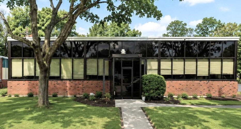 11 Mercer Rd, Natick, MA à louer - Photo de l’immeuble – Image 1 sur 1