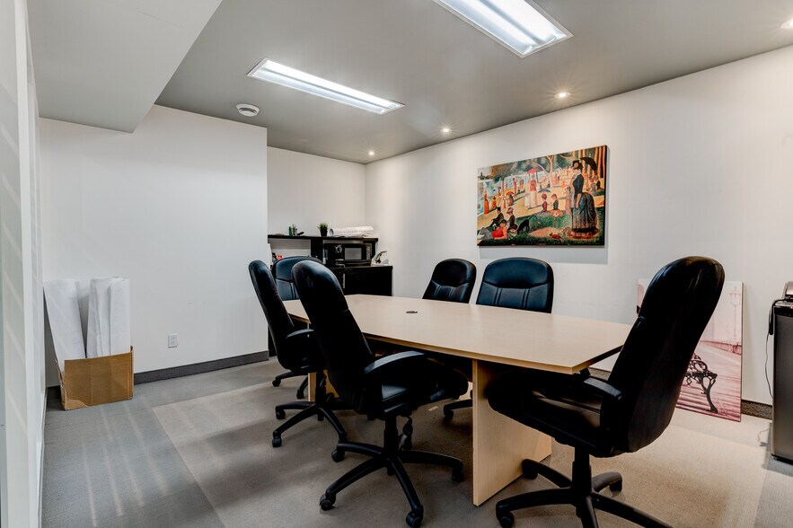 6712-6714 Boul Saint-Laurent, Montréal, QC à louer - Photo intérieure – Image 2 sur 12