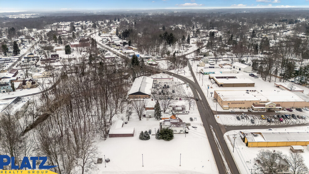 192 S High St, Cortland, OH à louer - Photo de l’immeuble – Image 3 sur 6