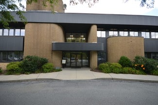 Plus de détails pour 2678 South Rd, Poughkeepsie, NY - Bureau à louer