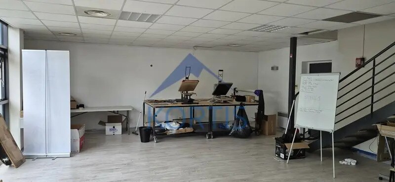 81 Rue Elisée Reclus, Décines-Charpieu à louer - Photo intérieure – Image 1 sur 4