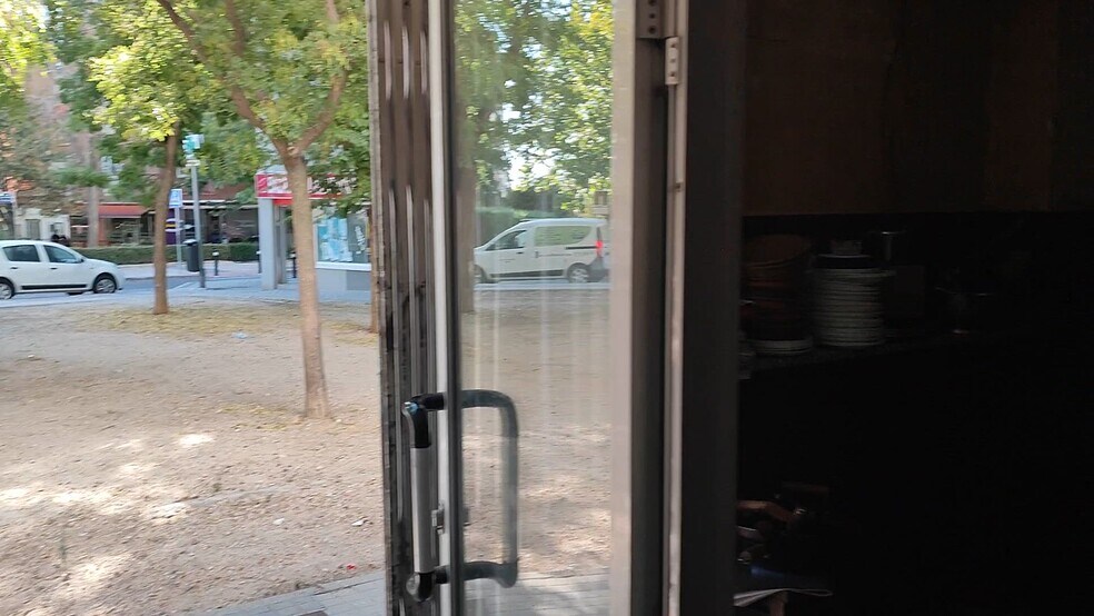 Immeuble residentiel dans Madrid, Madrid à vendre - Vidéo sur l’annonce professionnelle – Image 3 sur 3