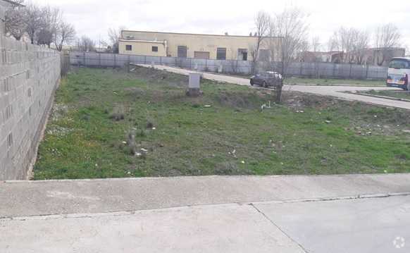 Terrain dans Dosbarrios, Toledo à vendre - Photo de l’immeuble – Image 2 sur 12