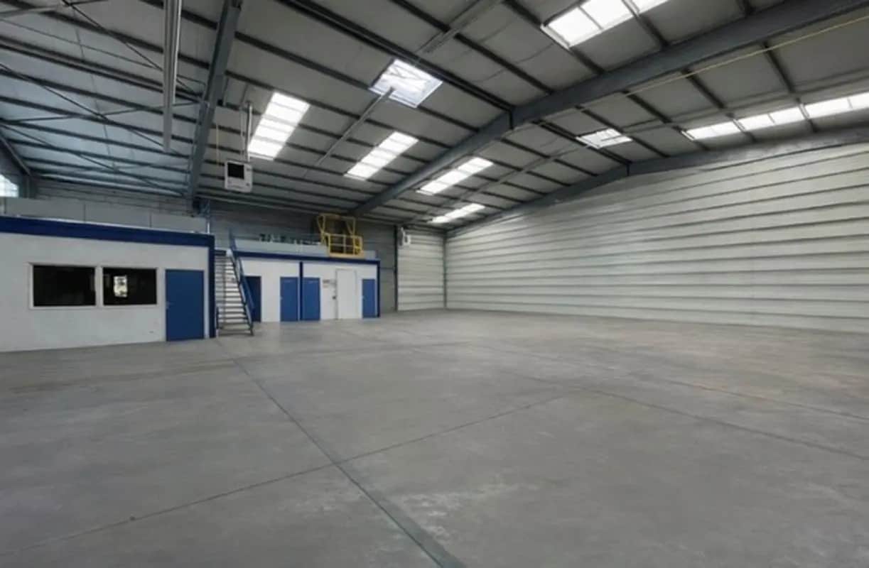 Industriel/Logistique dans Calais à louer Photo intérieure– Image 1 sur 5