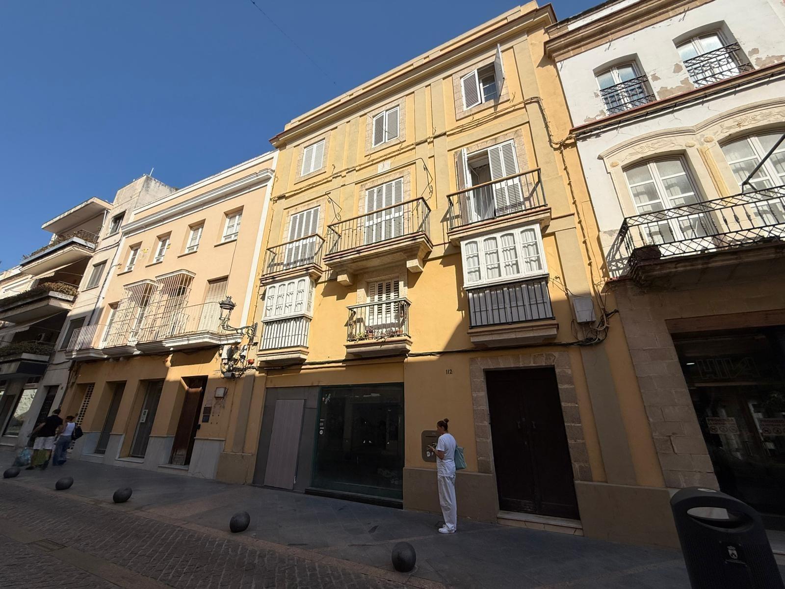 Local commercial dans El Puerto de Santa María, Cádiz à vendre Photo de l’immeuble– Image 1 sur 15