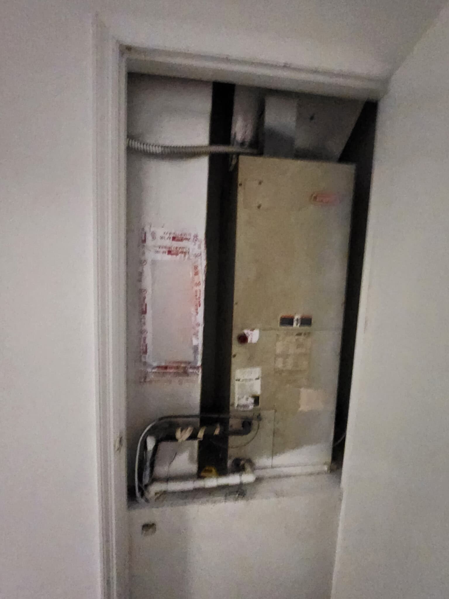 1740 NE 23rd Ter, Ocala, FL à louer Photo intérieure– Image 1 sur 27