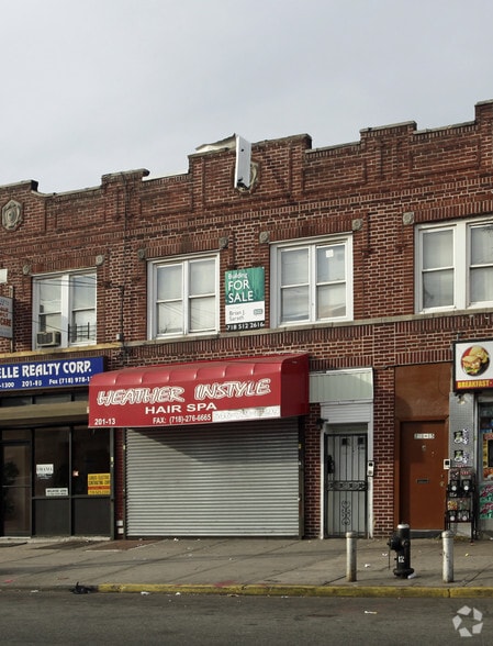 201-13 Linden Blvd, Saint Albans, NY à vendre - Photo principale – Image 1 sur 2