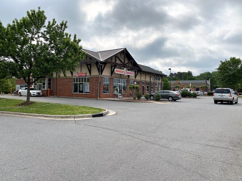 1452 Yadkinville Rd, Mocksville, NC à louer - Photo de l’immeuble – Image 2 sur 6