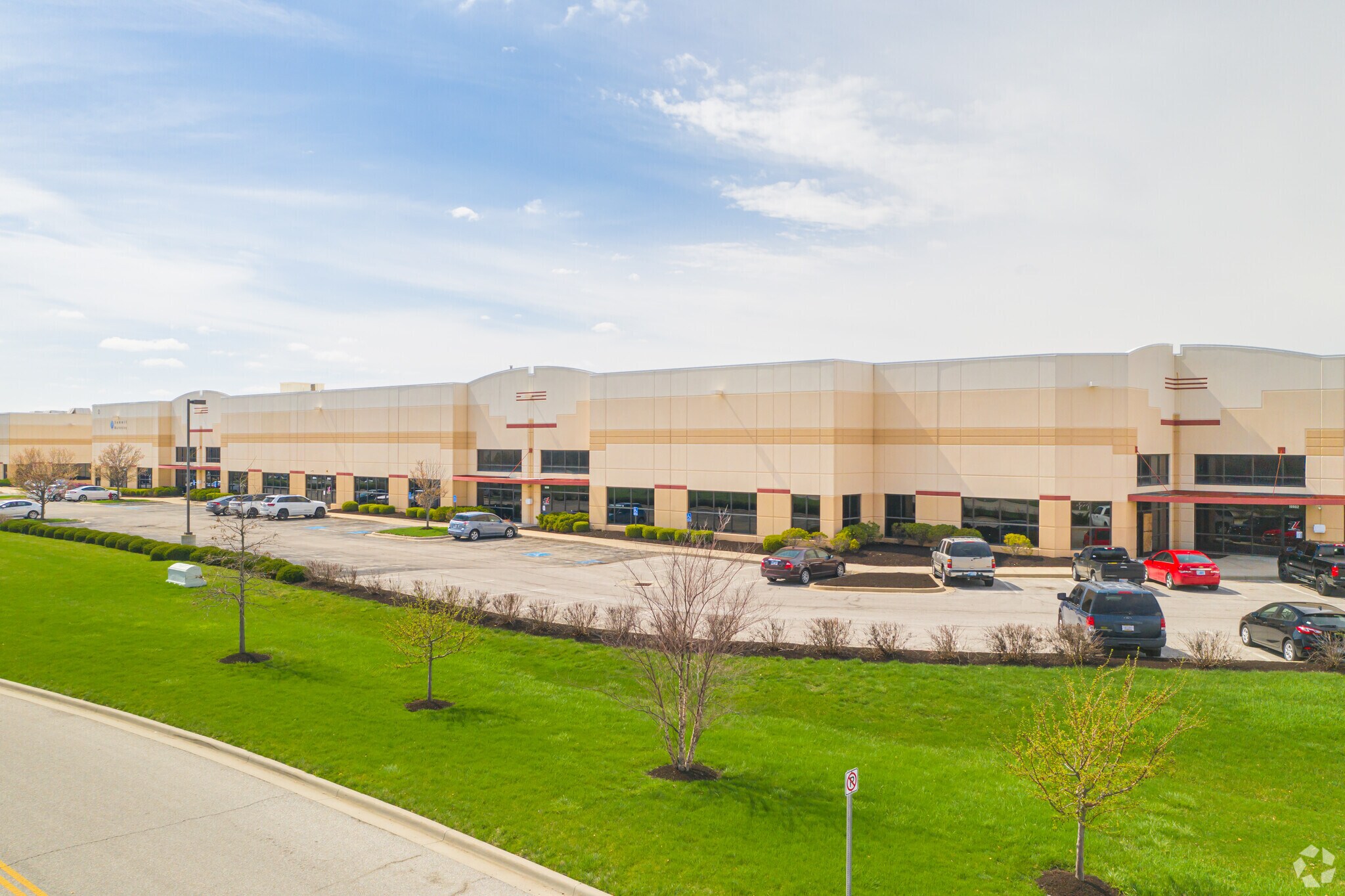 10902-10918 Strang Line Rd, Lenexa, KS à louer Photo principale– Image 1 sur 7