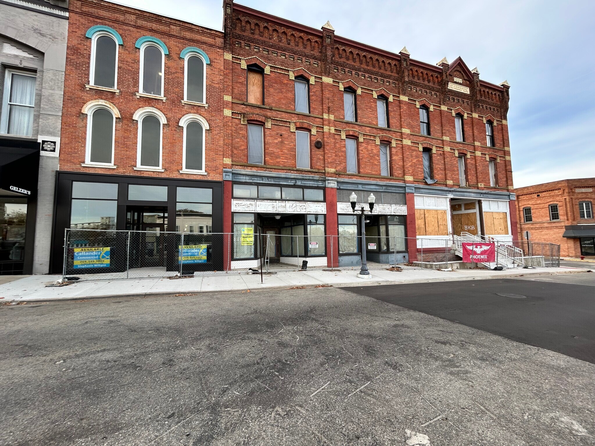 104 N Howell St, Hillsdale, MI à louer Photo principale– Image 1 sur 5