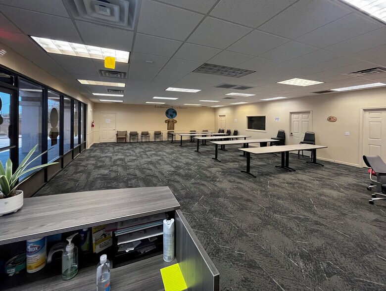 325 E Baseline Rd, Gilbert, AZ à louer - Photo intérieure – Image 2 sur 7