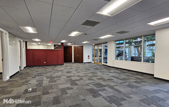 601 Oakmont Ln, Westmont, IL à louer Photo intérieure– Image 2 sur 11